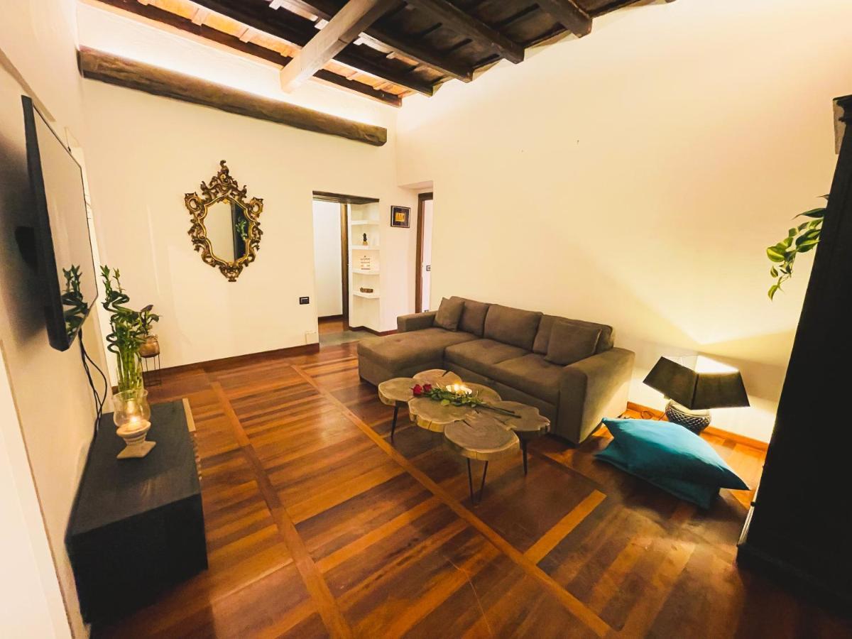 Trevi Fountain Luxury Guest House Rome Exterior photo