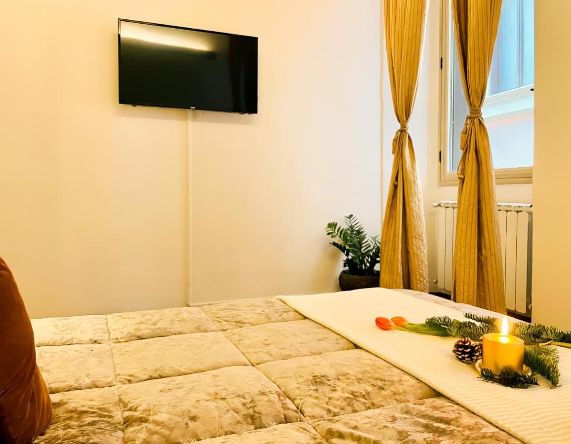 Trevi Fountain Luxury Guest House Rome Exterior photo