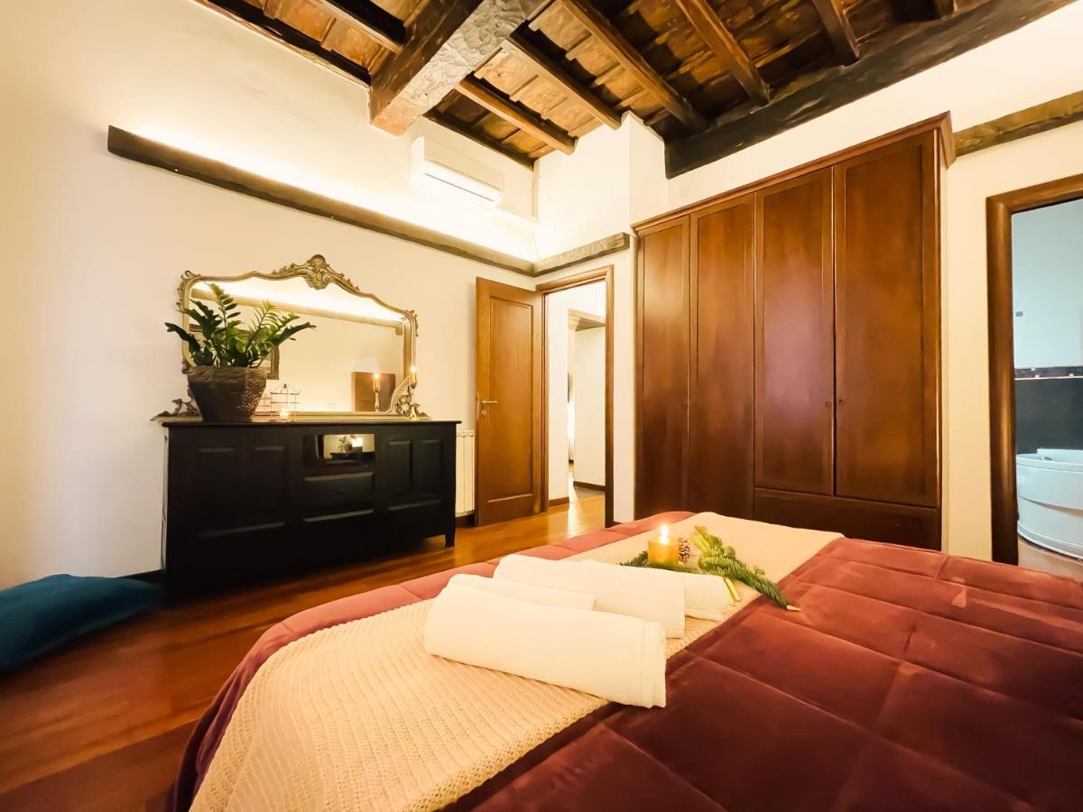 Trevi Fountain Luxury Guest House Rome Exterior photo