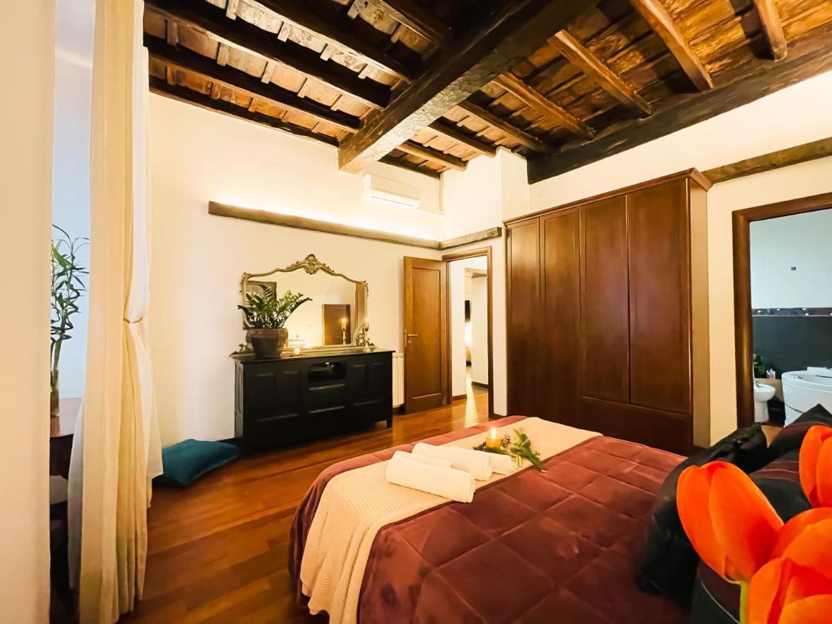 Trevi Fountain Luxury Guest House Rome Exterior photo