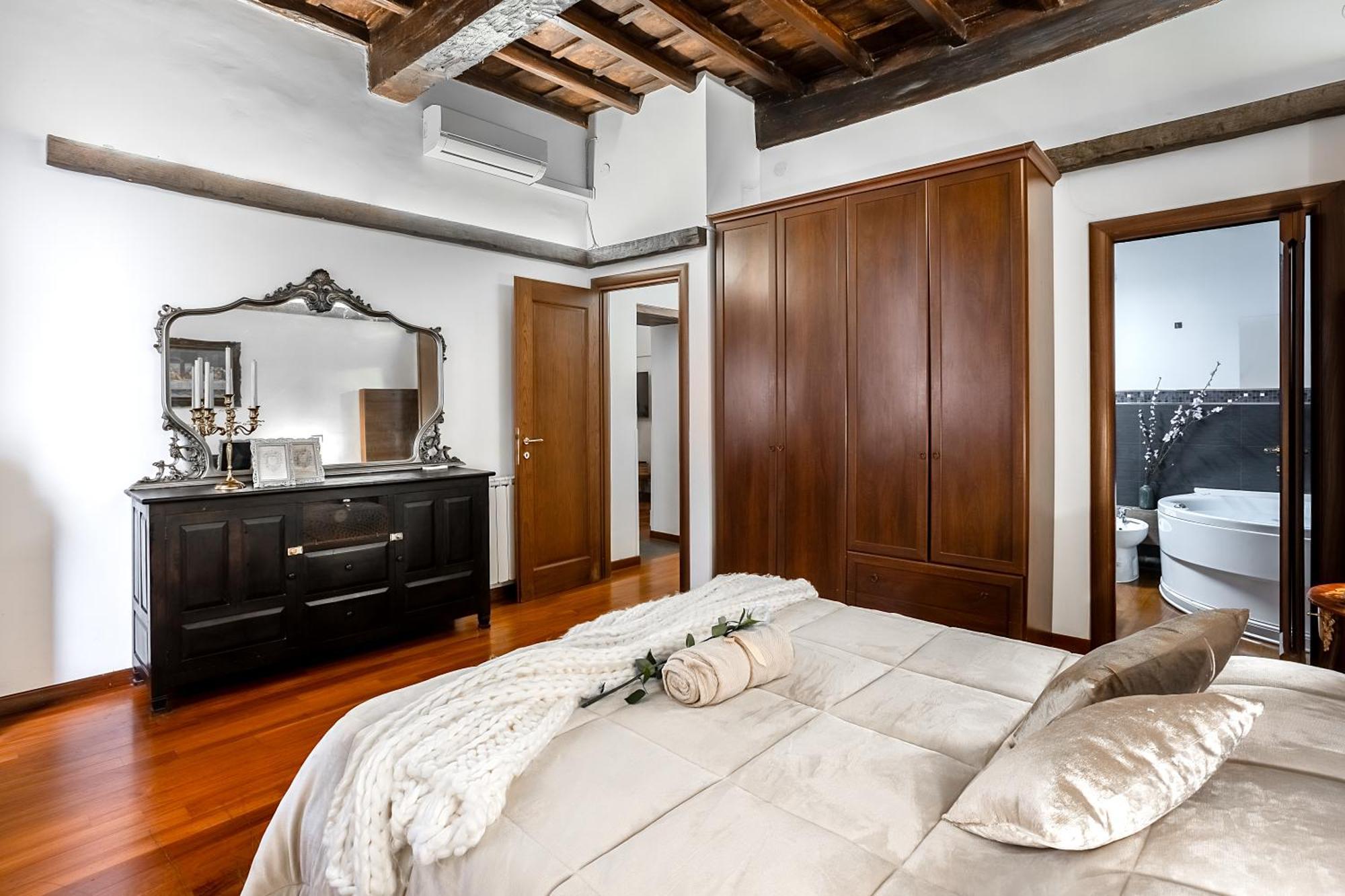 Trevi Fountain Luxury Guest House Rome Exterior photo